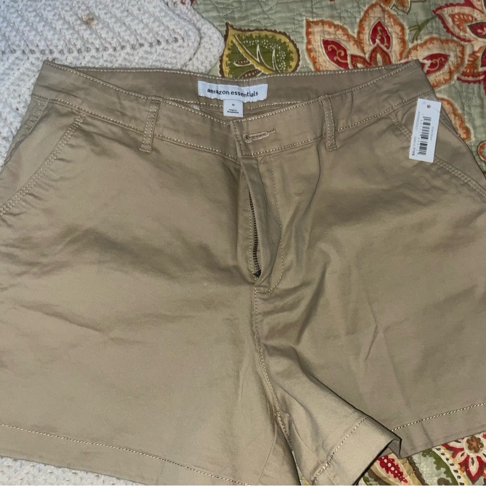 Amazon Essentials Women’s  Khaki Flat Front Shorts
